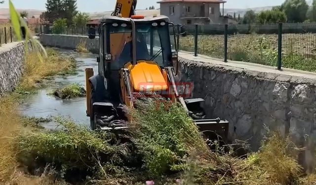 Alaca’da Dere Yatakları Temizleniyor
