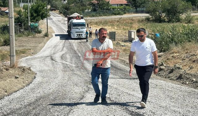 Sungurlu’da Sathi Kaplama Asfalt Çalışmaları Devam Ediyor