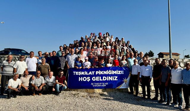 Ak Partililer Piknikte Bir Araya Geldi