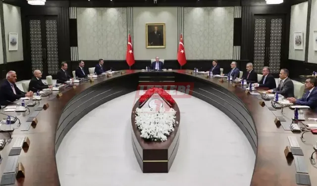 Kabine Kulisleri Kaynıyor! Değişim İçin Perşembe Günü İşaret Edildi