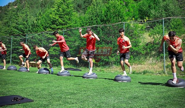 Tahsin Tam Tempoyu Arttırdı, Futbolculara Nefes Yok!