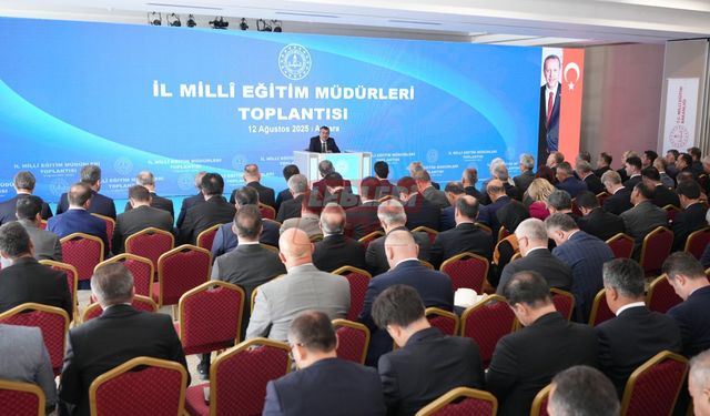 Çağlar, "2025-2026 Eğitim Öğretim Yılı Hazırlık ve Değerlendirme Toplantısı’na” Katıldı