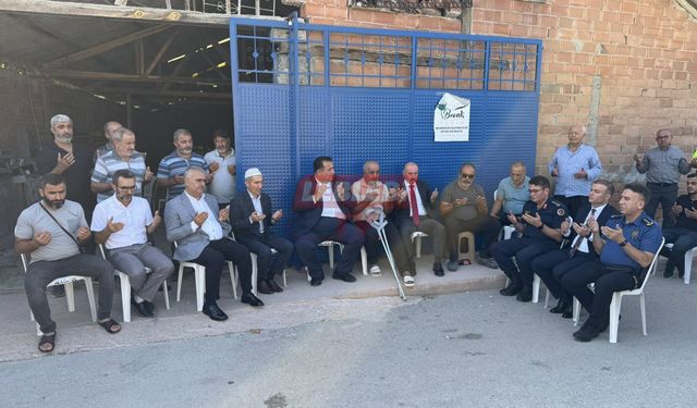 Protokolden Genç Yaşta İki Oğlunu Toprağa Veren Aileye Taziye Ziyareti