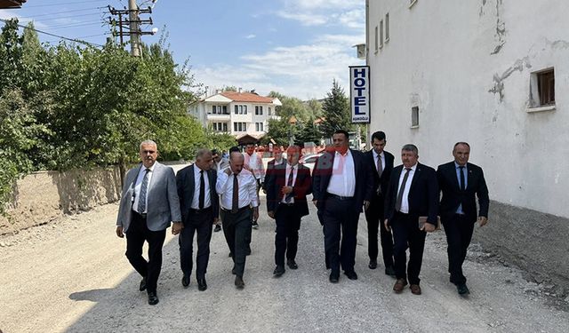 Protokol Boğazkale’de Yol Çalışmalarını İnceledi