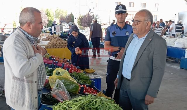 Başkan Çetinkaya, Pazarcılardan Kaliteli Ve Düzgün Hizmet İstedi