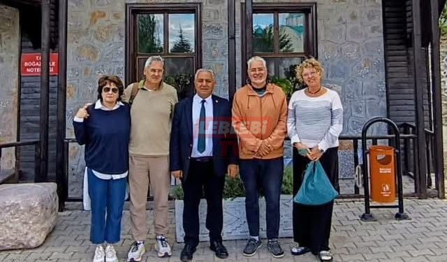 Başkan Özel, İtalyan Turistleri Ağırladı