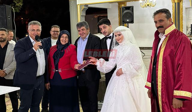 Başhekim Dünyaevine Girdi