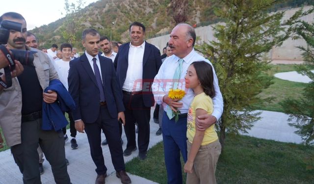 Protokol Hanefi Köyü’nde Vatandaşlarla Bir Araya Geldi