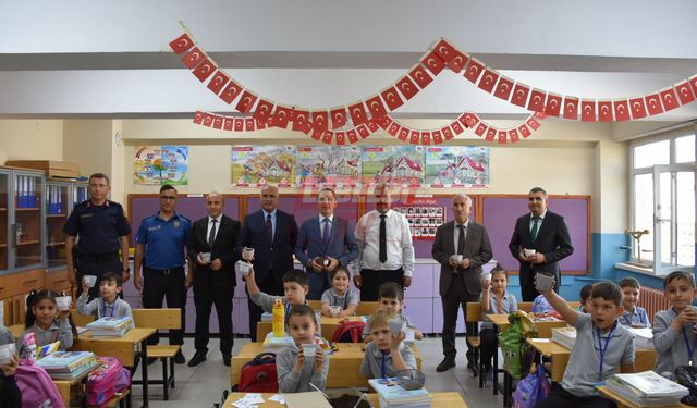 İskilip Belediyesi, Kırtasiye ve Kıyafet Desteğini Arttırdı