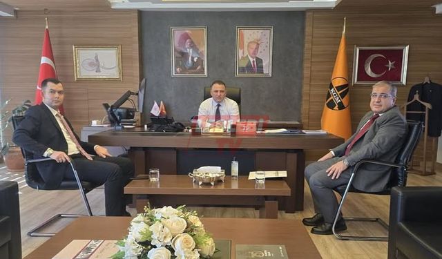 Başkan Ünlü Bayat’ın Yol Ağındaki Projeleri Ateş İle Görüştü