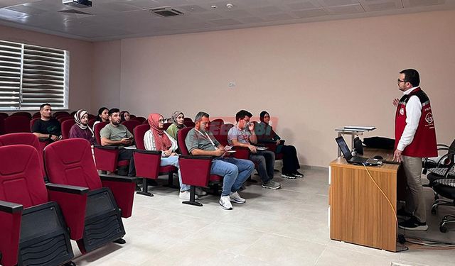 Bayat Toplum Sağlığı Personeline Aile Hayatı Anlatıldı