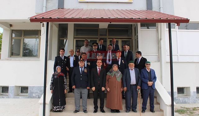 Kaymakam Polat, Gazi Ve Şehit Yakınları İle Yemekte Buluştu