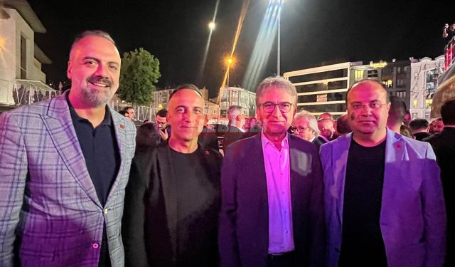 Solmaz, İstanbul’da CHP’nin Mitingine Katıldı