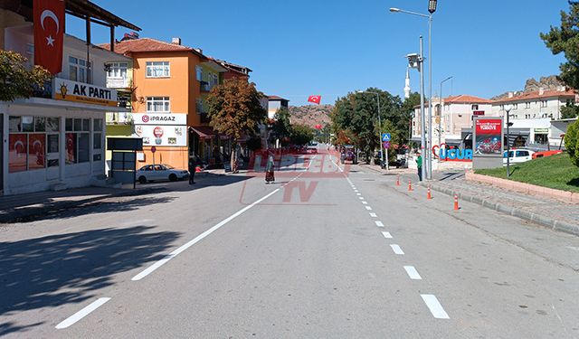 Yaya Güvenliği İçin Yol Çizgileri Yenileniyor