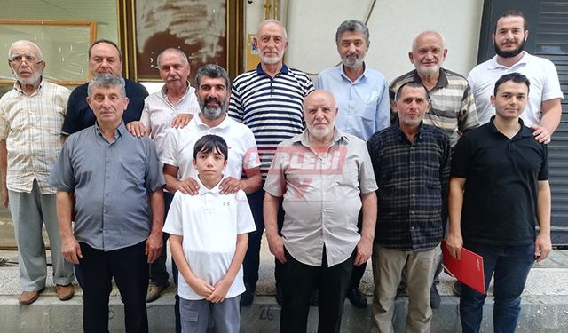 Saadet Partisi’nde 3 İlçe Başkanı, Güven Tazeledi