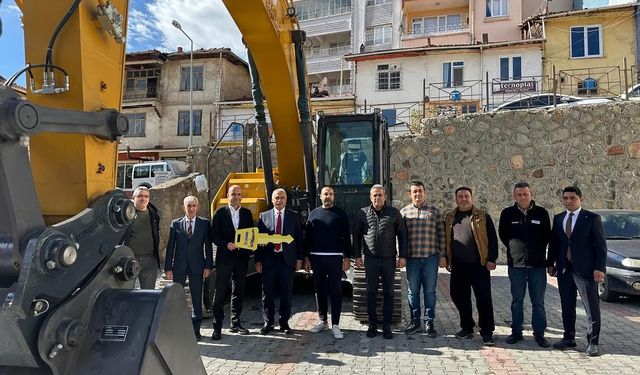 İskilip Belediyesi Makine Parkına Yeni Araç Kazandırıldı
