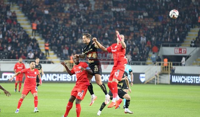 Arca Çorum FK, Manisa Karşısında 3 Puanı 3 Golle Aldı