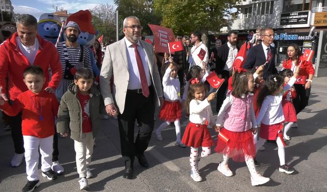 Minikler Cumhuriyet Heyecanı Yaşadı