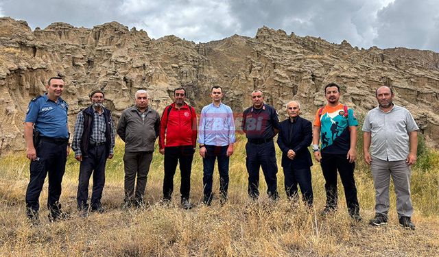 Kaymakam Yüce Tarihi Bakır Madenini İnceledi