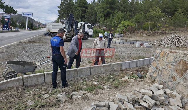 Mezarlığa Taziye Evi Yapılıyor