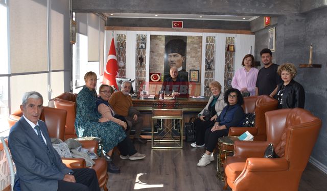 Başkan Çizikci, Sergi Öncesi Ünlü Ressamları Ağırladı