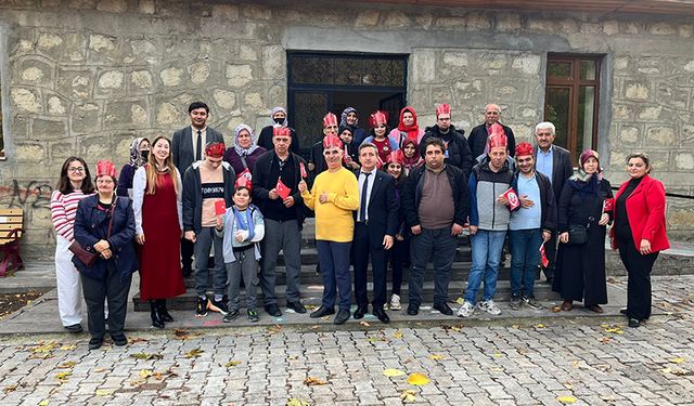 Özel Bireyler Cumhuriyetin 102. Yılını Kutladı