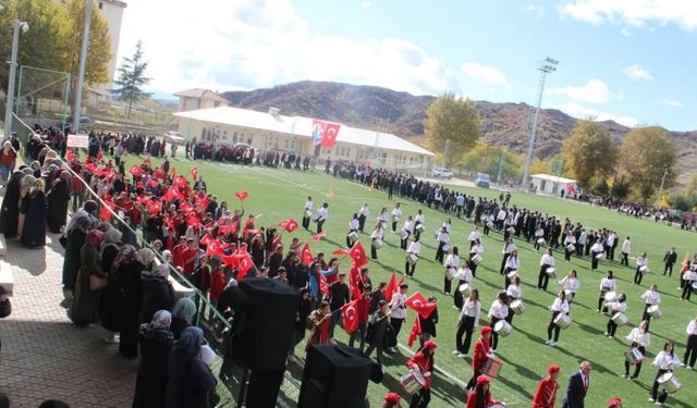 İskilip Cumhuriyet Bayramı’nı Coşkuyla Kutladı