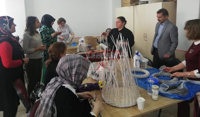 Geleneksel El Sanatı Bitkisel Örücülük Kursu Açılacak
