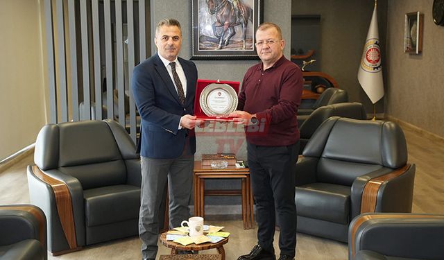 TSO Başkanı Başaranhıncal’a Gençlikspor’dan Plaket
