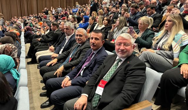 Başkan Aşgın, Şehircilik Zirvesi’ne Katıldı