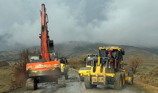 Danişment Köy Yolunda Asfalt Hazırlık Çalışmaları Başladı