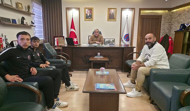 Bilek Güreşi Şampiyonlarından Teşekkür Ziyareti