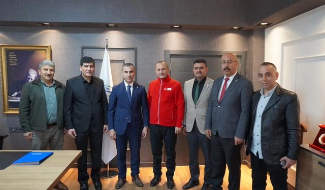 Kaymakam Duman Kızılay Heyetini Kabul Etti