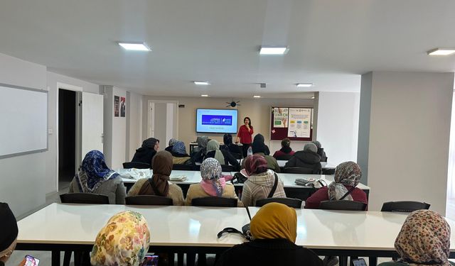 Kursiyerlere İnme Eğitimi Verildi