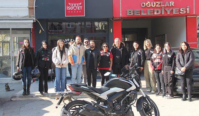 Kadın Motorculardan Başkan Cebeci’ye Ziyaret