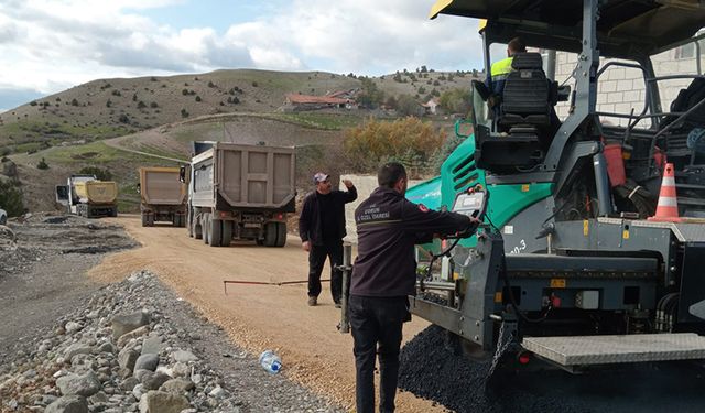 Osmancık Akören Köyü Yolu Asfaltlandı