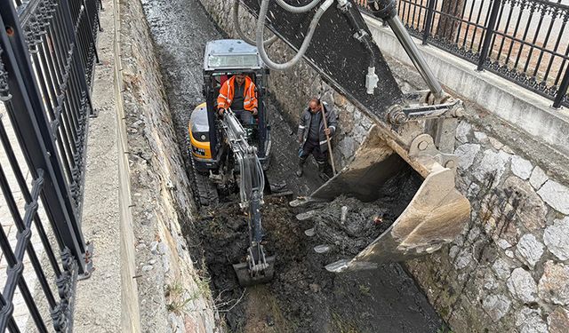 Melikgazi Deresi’nde Hummalı Çalışma