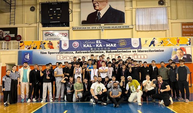 Gençler Bileklerinin Gücünü Konuşturdu