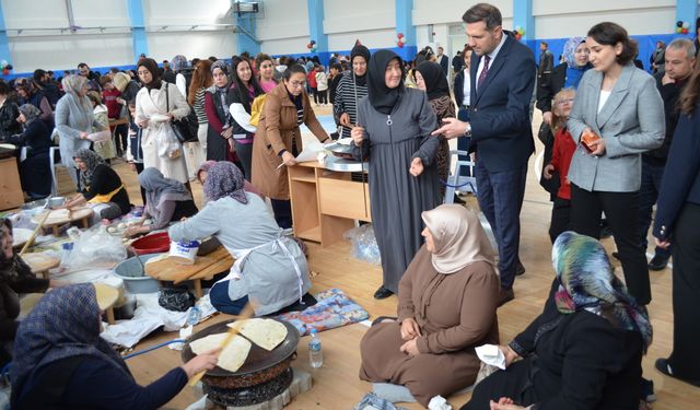 Dodurga'da Gazze Yararına Kermes Açıldı