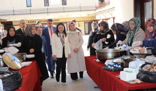 Boğazkale Halk Eğitim Merkezinden Gazze Yararına Kermes