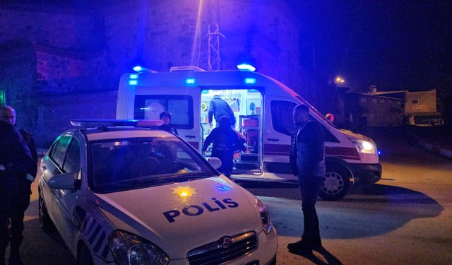 Gençlerin Kavgasında Kan Aktı: 2 Yaralı