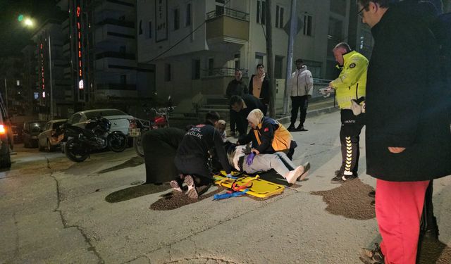 Hafif Ticari Araç İle Motosiklet Çarpıştı: 1 Yaralı