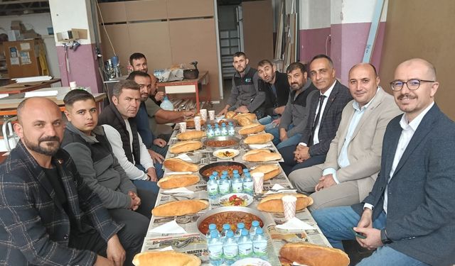 CHP’li Solmaz, Mobilya Esnafının Sorun Ve Taleplerini Dinledi