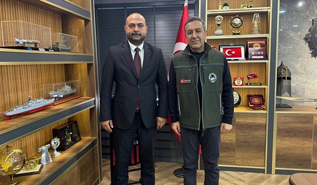 Başkan Dere Misafirlerini Kabul Etti