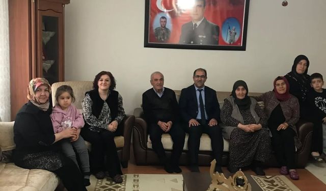 Şehit Ailesine Anlamlı Ziyaret