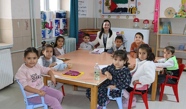 Kaymakam Yıldırım, Yekbas’ta Öğrencilerle Buluştu