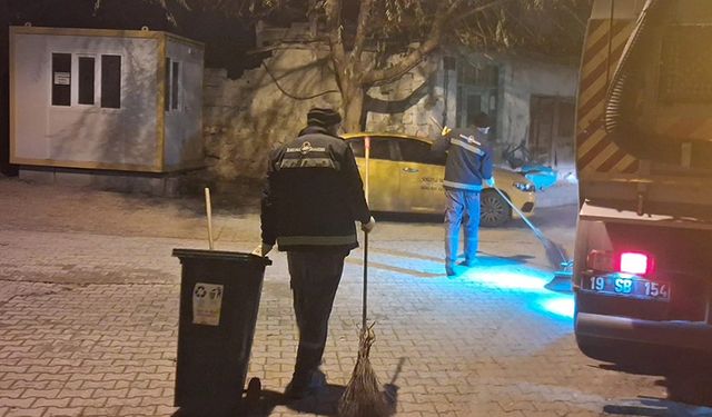 Sungurlu’da Temizlik 24 Saat Sürüyor