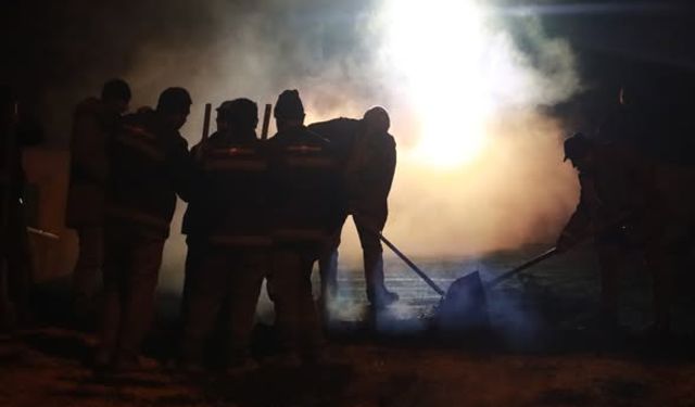 Sungurlu’da Asfalt Çalışmaları Gece Gündüz Durmuyor