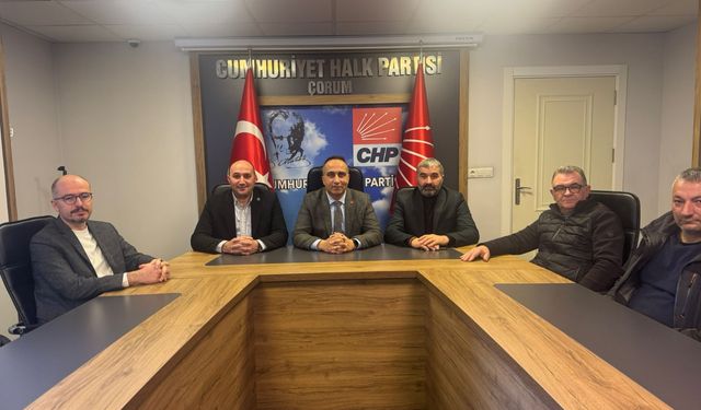 Esnaf Temsilcilerinden CHP’ye Kutlama Ziyareti