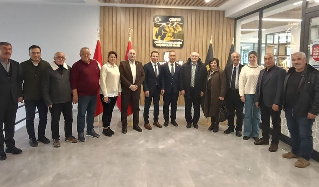 CHP’den Yılmaz Kaya Ve Yönetimine Nezaket Ziyareti